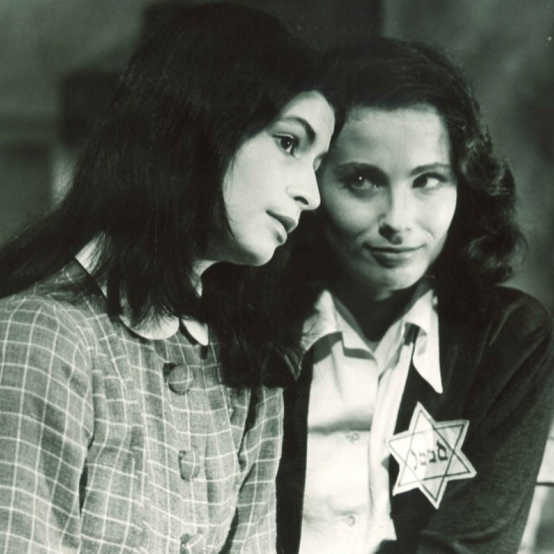 Två judiska flickor